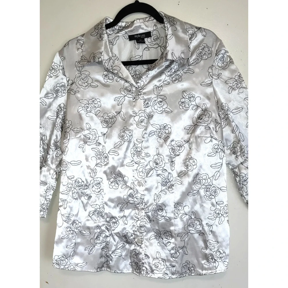 Style & Co Satin Blouse Top 16W Embroidered Black White Flared 3/4 Sleeves - Picture 2 of 16